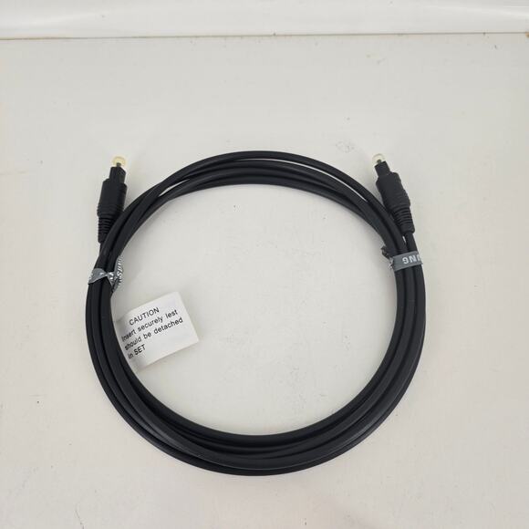 Cable Matters Digital Audio Cable Kit + Optical Adapter (Toslink) - Picture 3 of 5